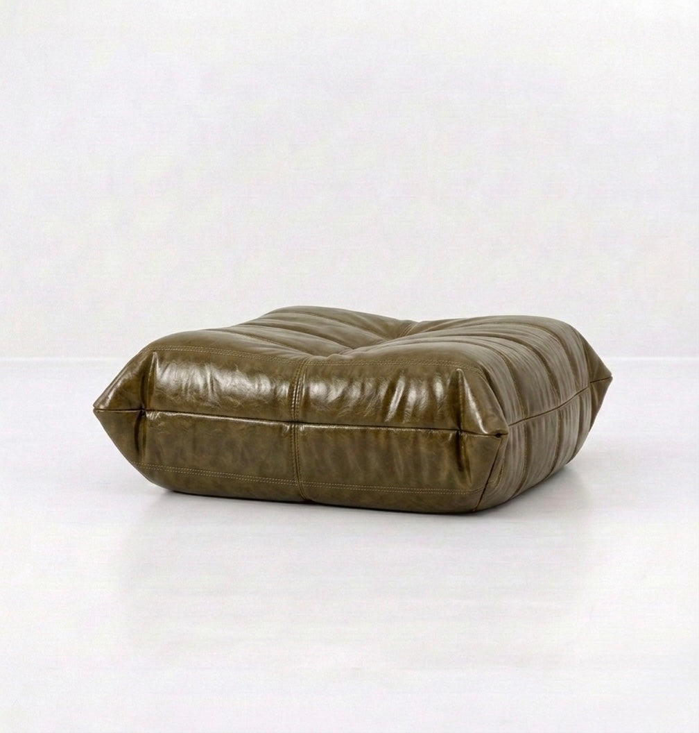 Button Ottoman Oil Wax Leather - Buttonseats