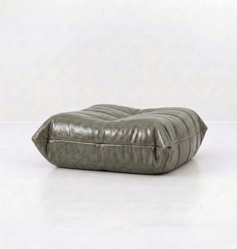 Button Ottoman Oil Wax Leather - Buttonseats